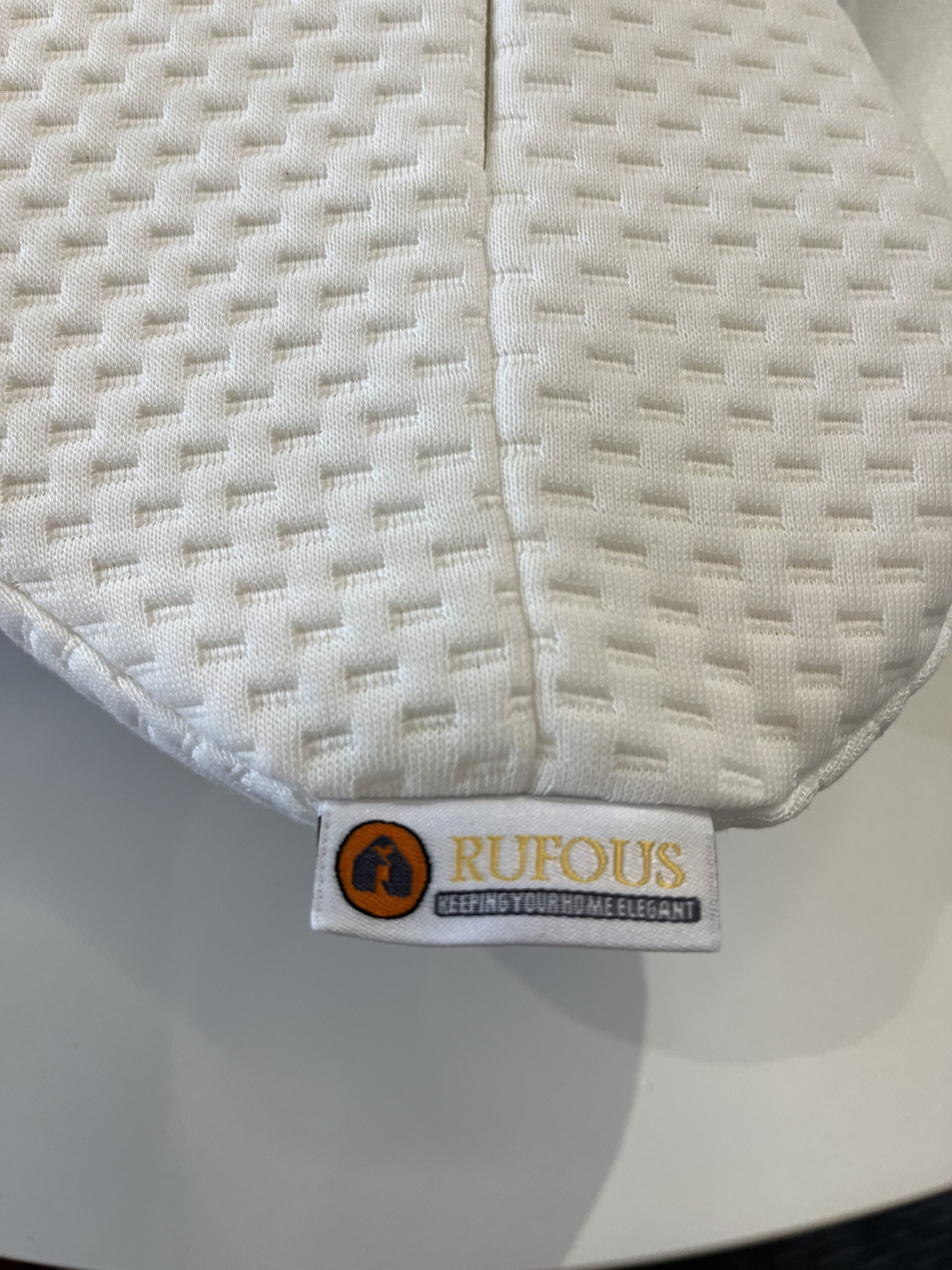 Rufous Back Sleeper Pillow - Image 3